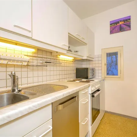Mozart 3 - By Alpen Appartement *